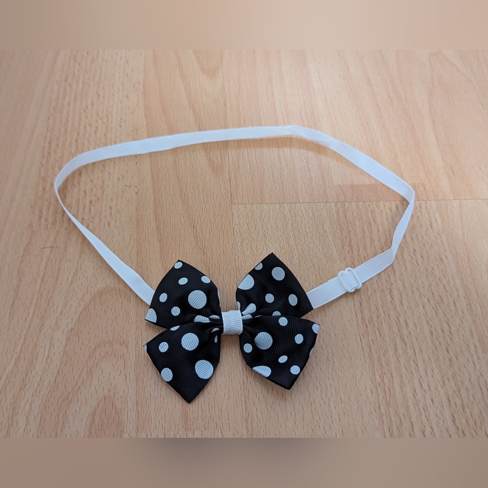 Polka Dot Dog Bow Tie - Black & White